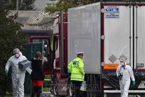 Tình tiết mới vụ 39 thi thể trong xe container ở Anh