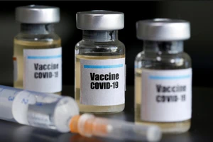 EU muốn Mỹ đảm bảo nguồn cung vaccine Covid-19