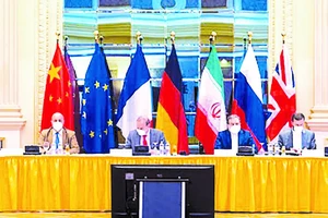 Quang cảnh cuộc họp của Ủy ban chung giám sát JCPOA tại Vienna, Áo ngày 20-6