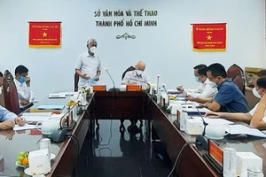 Phó Chủ tịch UBND TPHCM Võ Văn Hoan phát biểu tại cuộc làm việc của Đoàn giám sát Ban Thường vụ Thành ủy TPHCM với Sở VH-TT TPHCM