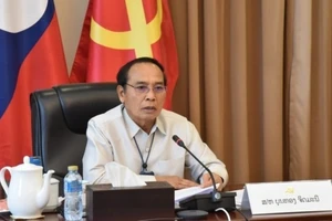 Đồng chí Bounthong Chitmany, Ủy viên Bộ Chính trị, Thường trực Ban Bí thư Trung ương Đảng Nhân dân Cách mạng Lào, Phó Chủ tịch nước Cộng hòa Dân chủ Nhân dân Lào