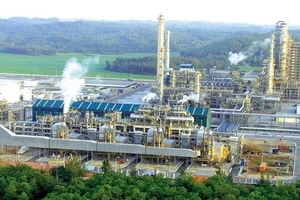 Nhà máy Lọc hóa dầu Nghi Sơn đề nghị nhận chìm 1,4 triệu m³ chất nạo vét xuống biển