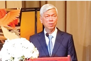 Phó Chủ tịch UBND TPHCM Võ Văn Hoan phát biểu tại buổi lễ 