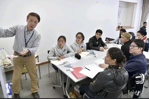 Lao động nước ngoài học lớp bồi dưỡng tiếng Nhật tại tỉnh Aichi