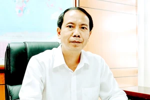 Phó Tổng biên tập Nhà xuất bản Giáo dục Việt Nam Nguyễn Văn Tùng