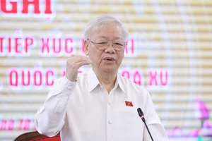 Tổng Bí thư Nguyễn Phú Trọng phát biểu với cử tri Hà Nội. Ảnh: QUANG PHÚC 