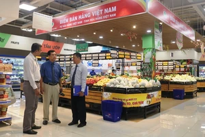 Co.opmart Buôn Hồ khai trương điểm bán hàng Việt
