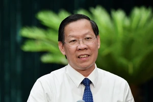 Chủ tịch UBND TPHCM Phan Văn Mãi 