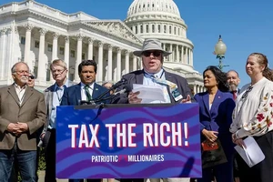 Những người giàu "thích" được đánh thuế cao