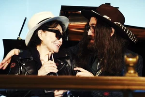 Yoko Ono được công nhận là đồng tác giả ca khúc Imagine