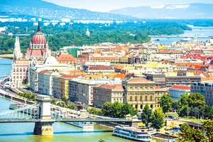 Budapest lãng mạn bên dòng Danube xanh