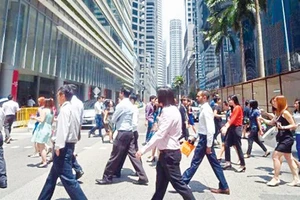 Luân chuyển lao động có tay nghề sẽ khiến thị trường lao động ASEAN tốt hơn (ảnh: Straits Times)