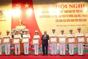 Thủ tướng Nguyễn Xuân Phúc dự Hội nghị tổng kết của Bộ Công an. Ảnh: Bộ Công an