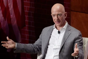 Ông chủ Amazon lập quỹ nhân ái 2 tỷ USD