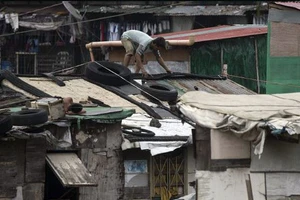 Philippines khẩn trương đối phó bão lớn