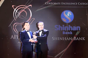 Ngân hàng Shinhan nhận Giải thưởng Kinh doanh Xuất sắc châu Á 2018