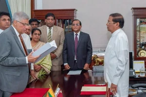 Sri Lanka: Ông Ranil Wickremesinghe được phục chức Thủ tướng