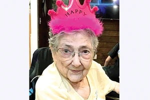 Bà cụ 99 tuổi có nội tạng sai vị trí