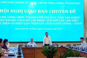 Trưởng Ban Dân vận Thành ủy Nguyễn Hữu Hiệp phát biểu tại hội nghị. Ảnh: Thanhuytphcm.vn