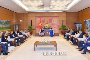 Chủ tịch Quốc hội Nguyễn Thị Kim Ngân tiếp Cao ủy phụ trách thương mại EU