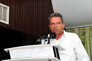Bí thư Trung ương, Trưởng Ban Tư tưởng Đảng Cộng sản Cuba Víctor Gaute López phát biểu tại hội thảo. Ảnh: Lê Hà/TTXVN