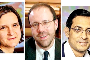 Các chủ nhân của giải Nobel Kinh tế 2019 (từ trái qua): Esther Duflo, Michael Kremer và Abhijit Banerjee