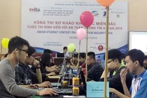 Sinh viên tham dự “Sinh viên với an toàn thông tin ASEAN 2019”. Ảnh: hcmcpv