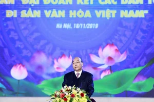 Thủ tướng Nguyễn Xuân Phúc phát biểu tại buổi lễ. Ảnh: daidoanket.vn