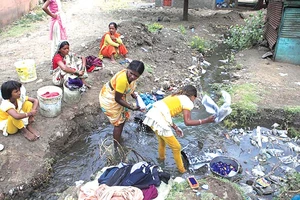 Nước sinh hoạt thiếu là vấn đề nan giải ở Ấn Độ