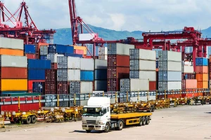 Bộ GTVT không đồng ý giảm giá dịch vụ cảng biển