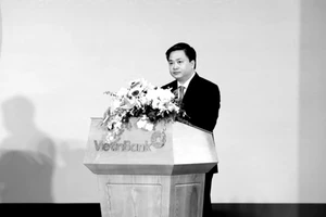 Ông Lê Đức Thọ, Chủ tịch HĐQT VietinBank phát biểu khai mạc tại Đại hội
