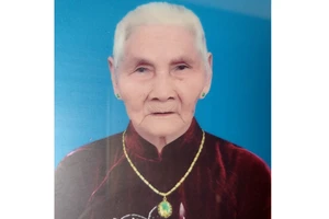 Bà mẹ Việt Nam anh hùng Đào Thị Xinh