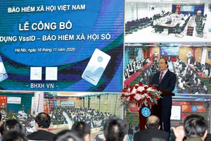 Thủ tướng Nguyễn Xuân Phúc dự và phát biểu chỉ đạo. Ảnh: TG
