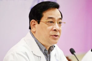 Ông Lương Ngọc Khuê, Cục trưởng Cục Quản lý Khám chữa bệnh, Bộ Y tế