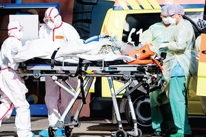 Một bệnh nhân mắc Covid-19 trở nặng phải nhập viện tại TP Leipzig, Đức