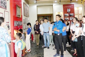 Giới thiệu kỷ yếu “Sự kiện Nguyễn Tất Thành - Hồ Chí Minh đi tìm đường cứu nước: Ý nghĩa lịch sử và giá trị thời đại”