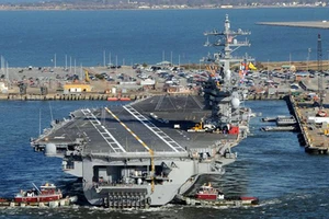 Mỹ duy trì tàu sân bay hạt nhân ở Địa Trung Hải