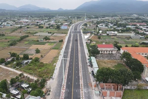 Quốc lộ 56 - tuyến tránh TP Bà Rịa do tỉnh Bà Rịa - Vũng Tàu đầu tư vừa được thông xe