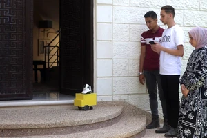 Robot giải cứu thông minh ở Dải Gaza