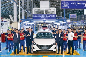 Chiếc Hyundai Accent thứ 85.000 xuất xưởng tại Nhà máy Sản xuất ô tô Hyundai Thành Công Việt Nam