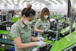 Một góc nhà máy sản xuất thiết bị di động của Samsung tại Thái Nguyên