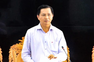 Ông Trần Văn Lâu, Chủ tịch UBND tỉnh Sóc Trăng