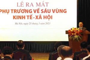 Tổng biên tập báo Nhân Dân Lê Quốc Minh, Phó trưởng Ban Tuyên giáo Trung ương, Chủ tịch Hội Nhà báo Việt Nam phát biểu tại lễ ra mắt