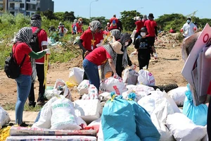Chiến dịch tình nguyện thu dọn rác trên cả nước lần 5