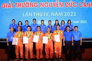 5 công nhân, kỹ sư điện lực được trao Giải thưởng Nguyễn Đức Cảnh năm 2023