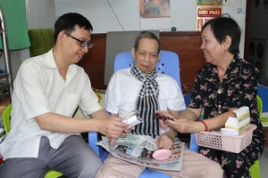 Gia đình nhỏ của bà Phạm Mỹ Lan và ông Lê Văn Miền luôn ngập tràn niềm vui, hạnh phúc trong hơn 40 năm qua