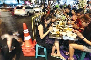 Ẩm thực đường phố Bangkok mất dần thế mạnh