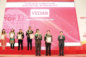 Vedan Việt Nam được vinh danh trong tốp 10 công ty uy tín ngành thực phẩm - đồ uống năm 2018