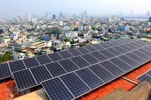 Kiến nghị mua điện mặt trời áp mái ở mức 9,35 cent/kWh