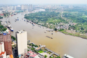 Tổng kiểm tra hơn 100 dự án xây dựng nhà ở ven sông Sài Gòn